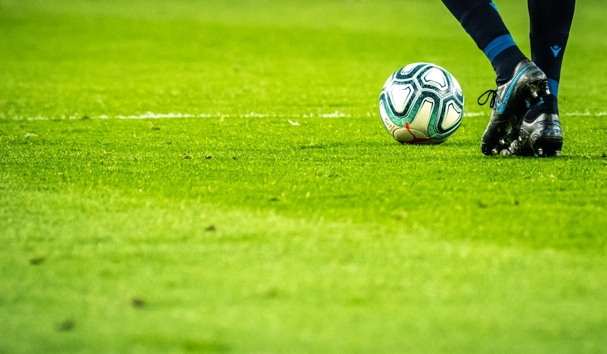 Außenseiter und Underdogs der WM 2026 — Flaggen der Außenseiter-Nationen